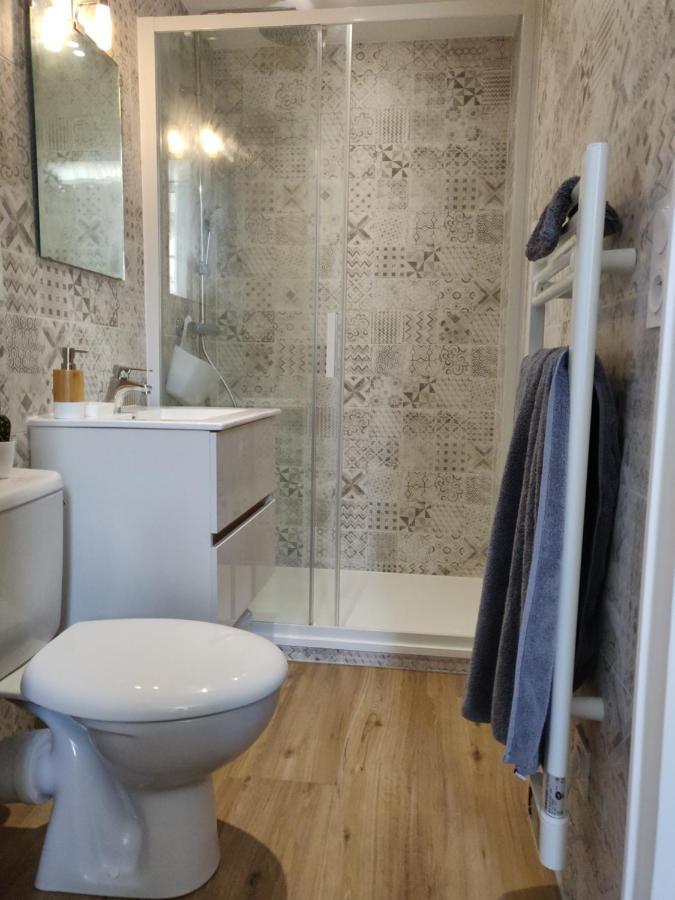 Scandinave - Proche Gare&centre-ville - Stationnement - Cour Intérieure Table&chaises Apartamento Saint-Brieuc